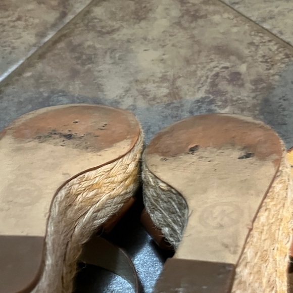 Sandals - Picture 4 of 6